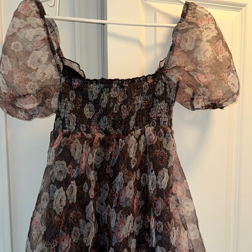 Floral Sheer Puff Sleeve Dress - Picture 7 of 11